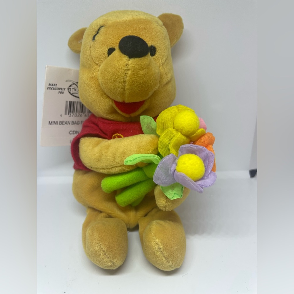 Disney plush Winnie the poo- Flower Poo, 8 in